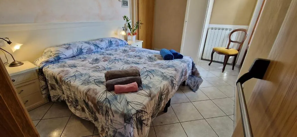 Bed and Breakfast Casa Carda Di Lai Loretta Castel Focognano Frühstückspension